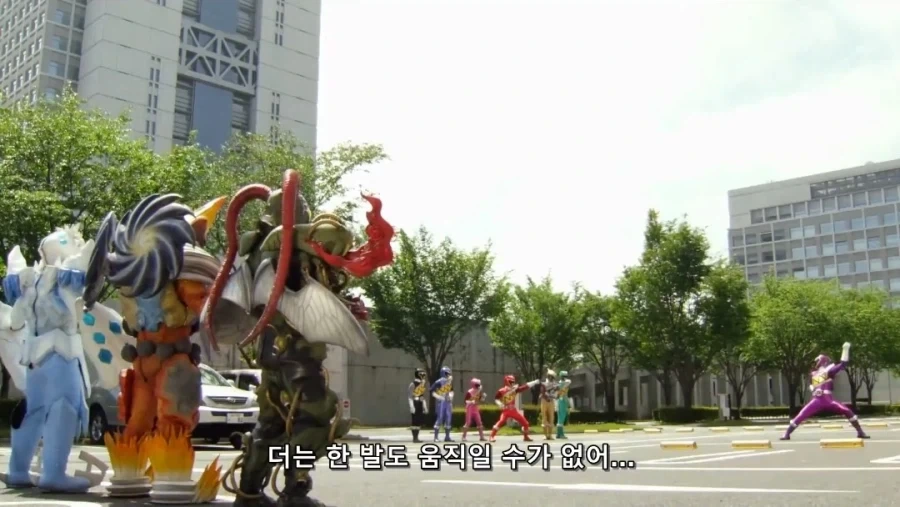 슈퍼전대) 너무 오버해서 나노리하면 안 되는 이유_7.webp