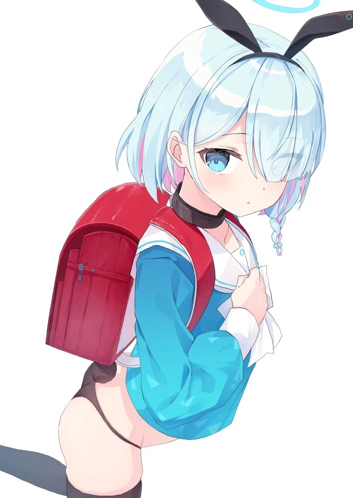 블아)란도셀 아로나