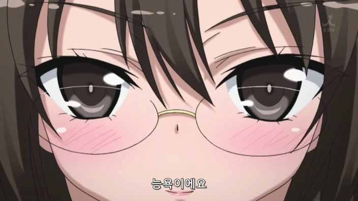 안경을 쓴 미소녀 - 이미지 2