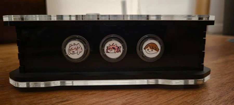 버튜버) 해외 짤공장장 데코한 게임패드.manga - 이미지 2